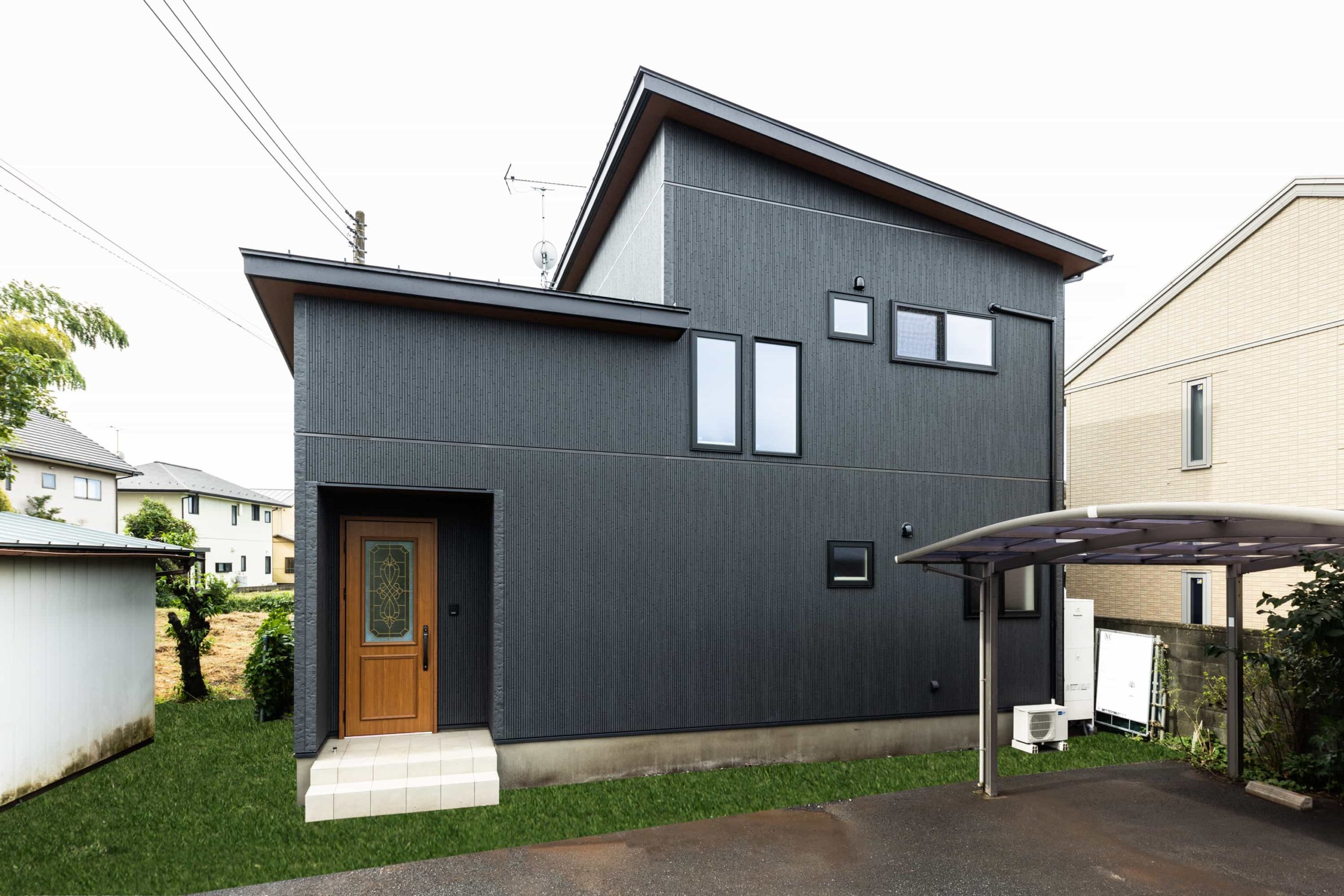スキップフロアのある、遊び心溢れる可愛らしいお住まい