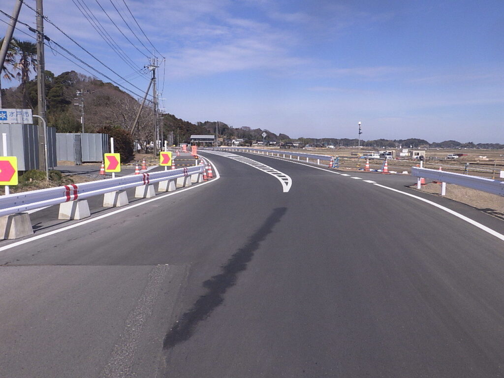 下入野交差点改良工事